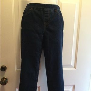 New Direction Weekend slim leg jeans 6P